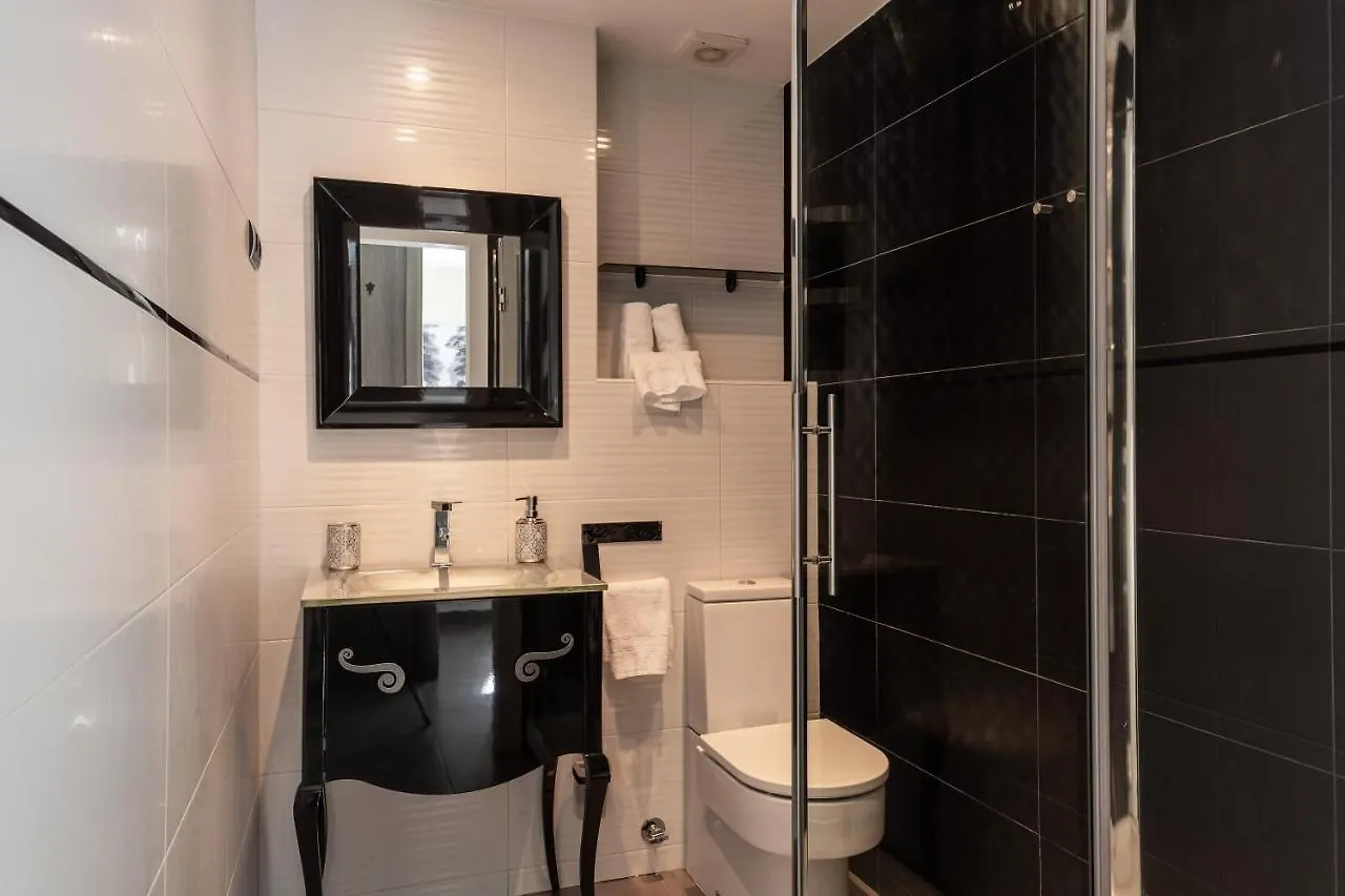 Hh Victoria Luxury Apartment Malaga