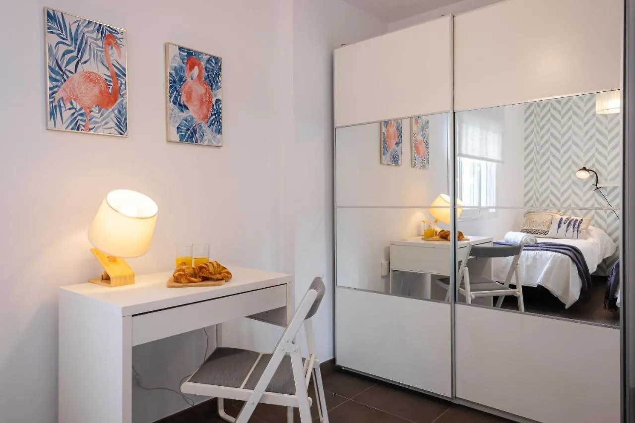 Hh Victoria Luxury Apartment Malaga Spain